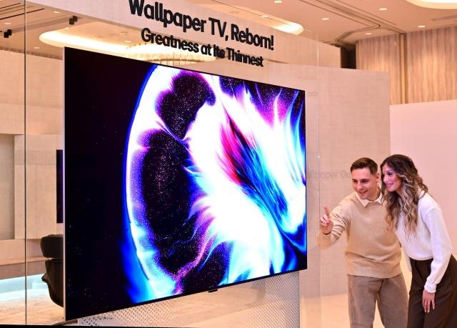 LG Rilis TV Setipis Kertas 9mm di CES 2026